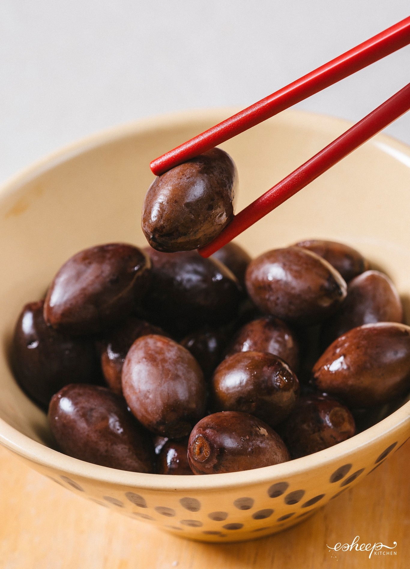 Cách làm thịt kho Trám muối cực hao cơm 3 3
